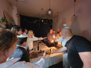 Havdalah service ending Shabbat + Yom Kippur with members of the Beit Warshawa community in Warsaw_Poland_PHOTO